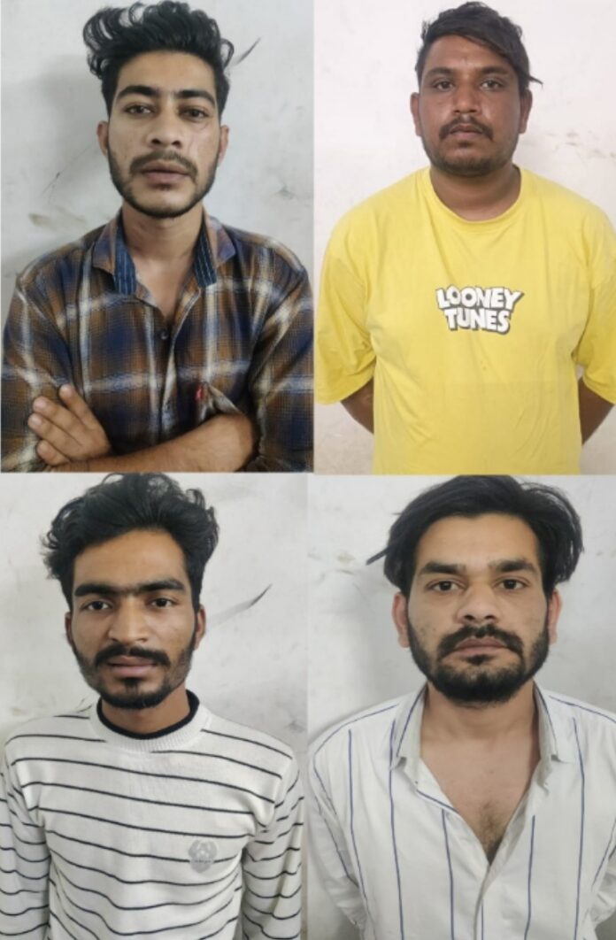 Raipur Breaking 4 accused who uploaded videos with sharp and deadly knives on social media arrested, all the accused have habitual criminal tendencies.
