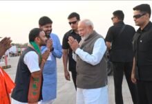 रायपुर जिला पंचायत उपाध्यक्ष संदीप यदु ने प्रधानमंत्री मोदी का स्वागत किया