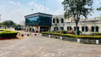 Kawardha News : कलेक्टर कार्यालय को बम से उड़ाने की खबर निकली फर्जी, पुलिस की सतर्कता से टली अफरातफरी