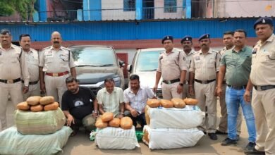 CG Crime : पुलिस की बड़ी कामयाबी, दो कारों से 105 किलो गांजा जब्त, तीन तस्कर गिरफ्तार, कुल 44.85 लाख की जप्ती