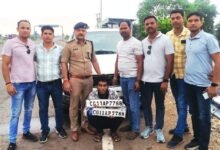 नौकर ही निकला चोर: मालिक के घर से कार की चाबी चोरी कर कार लेकर फरार, पुलिस ने चंद घंटों में किया गिरफ्तार