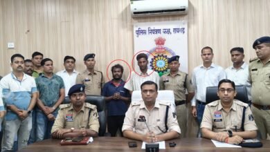भारत रत्न डॉ. भीमराव अंबेडकर की प्रतिमा पर मिट्टी लगाने वाले दो आरोपी गिरफ्तार