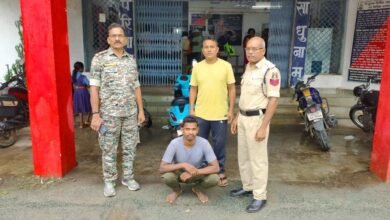 CG क्राइम : बाइक नहीं देने पर बेटे ने पिता पर टांगी से किया वार, आरोपी गिरफ्तार