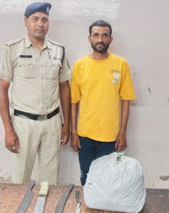 Raipur Crime : पान ठेले की आड़ में गांजा बिक्री, एक आरोपी गिरफ्तार