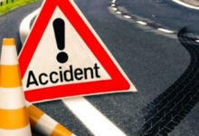 CG Accident : दो दोस्तों की में मौत, तेज रफ्तार कार अनियंत्रित होकर गड्ढे में घुसी