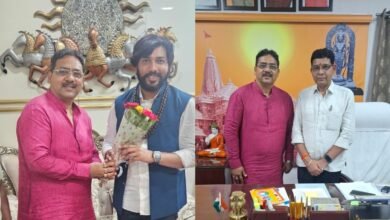 शौंडिक समाज के प्रदेश अध्यक्ष ने मंत्री टंक राम वर्मा एवं मंत्री गुरुखुशवंत साहेब से की मुलाकात, दी बधाई एवं शुभकामनाएं