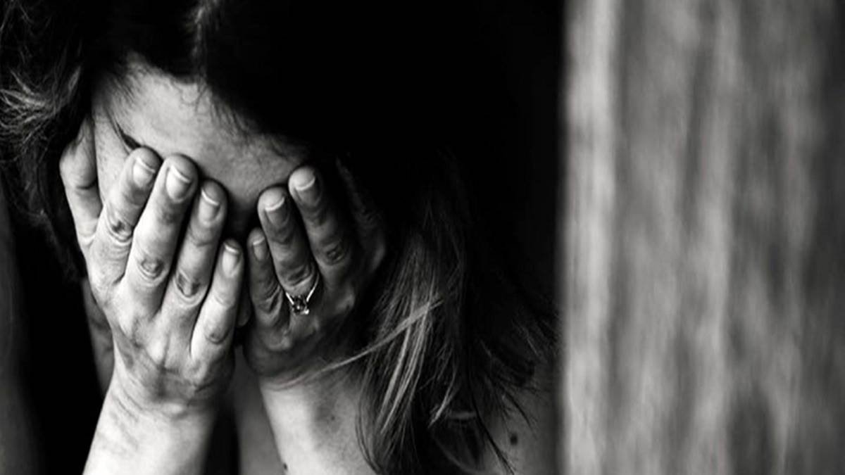 कोचिंग सेंटर में छात्रा से छेड़छाड़, आरोपी शिक्षक गिरफ्तार