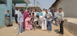 अदाणी फाउंडेशन की सीएसआर पहल: उरगा में कोरबा पावर द्वारा 500 मीटर सीसी रोड निर्माण का भूमिपूजन