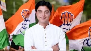 बलौदाबाजार में कांग्रेस नेता रूपेश ठाकुर को दी गई अंतिम विदाई यात्रा में उमड़ा जनसैलाब