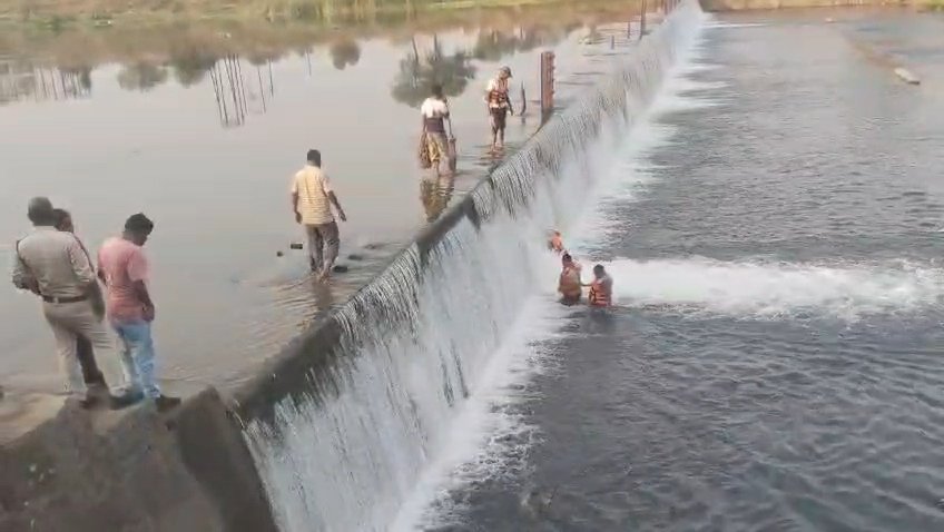 छत्तीसगढ़ के इस एनीकट में नहाने, तैराकी, पिकनिक और सेल्फी पर पूर्ण प्रतिबंध, उल्लंघन करने वालों पर होगी एफआईआर और कठोर कार्रवाई