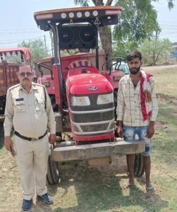 अवैध रेत उत्खनन पर प्रशासन की कार्रवाई,2 ट्रेक्टर जब्त,रैम्प किया ध्वस्त