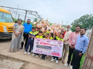 गौ सम्मान दिवस पर ऑक्सफोर्ड स्कूल का प्रेरक अभियान: “एक अतिरिक्त रोटी गौ माता के लिए”, छात्रों ने किया गौशाला भ्रमण