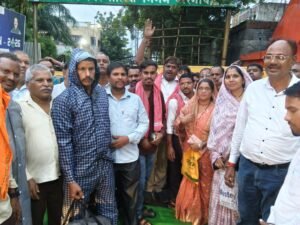 समाज भवन के लिए शासकीय भूमि आवंटन की मांग को लेकर साहू समाज का प्रदर्शन