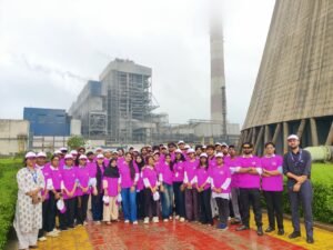 मैट्स यूनिवर्सिटी द्वारा अडानी पावर प्लांट, तिल्दा का औद्योगिक भ्रमण आयोजित