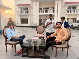 संदेश गौर ने दिग्गज अभिनेता मनीष खन्ना और निर्देशक अजीत वर्मा के साथ की हिंदी फिल्म “ज़िद्दी छोरा” के लिए शूटिंग