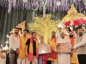 समाजसेवी कुबेर राठी ने सपत्निक की श्री गणेश जी की महाआरती, प्रदेशवासियों की सुख-समृद्धि की माँगी मन्नत