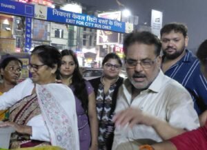 सेवा ही सबसे बड़ी भक्ति: रायपुर रेलवे स्टेशन हनुमान मंदिर में 17 वर्षों से अविरल जारी महाभंडारा, यूपी की पूर्व विधायक शारदा त्यागी ने की शिरकत